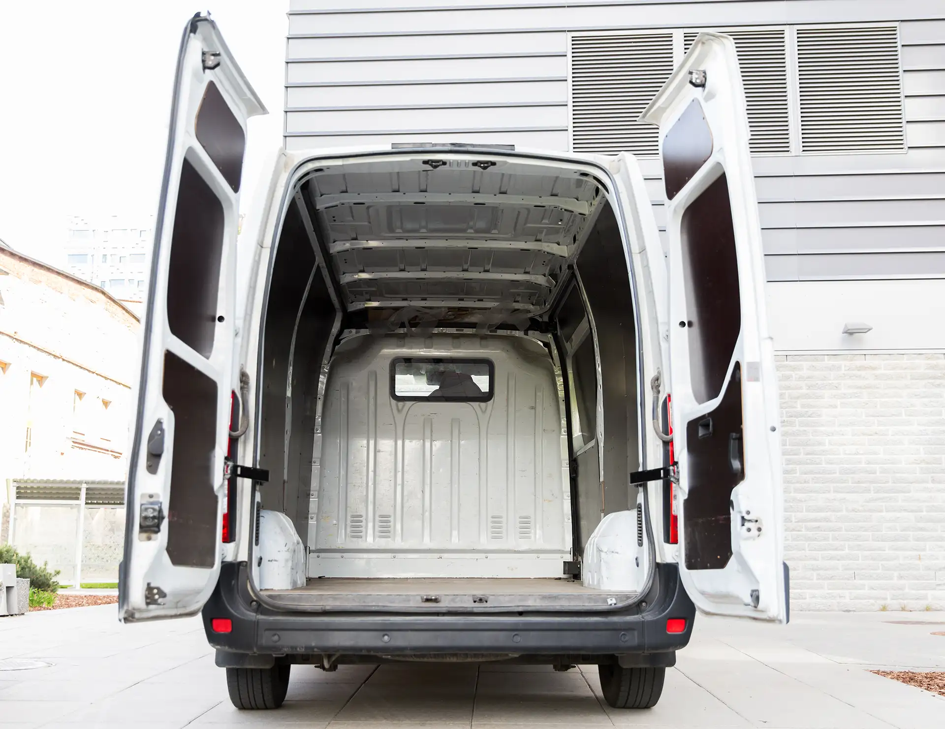 Halesowen Self Drive Hire: Flexible Solutions for Every Journey